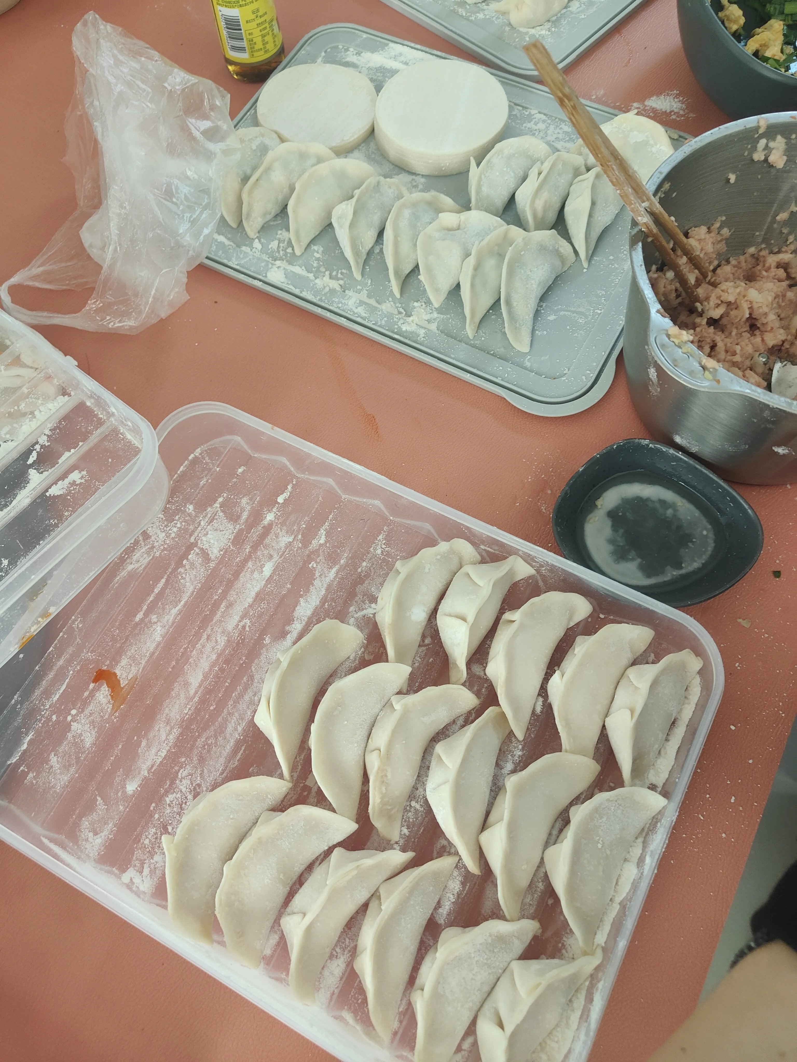 making dumplings together for chinese new year1